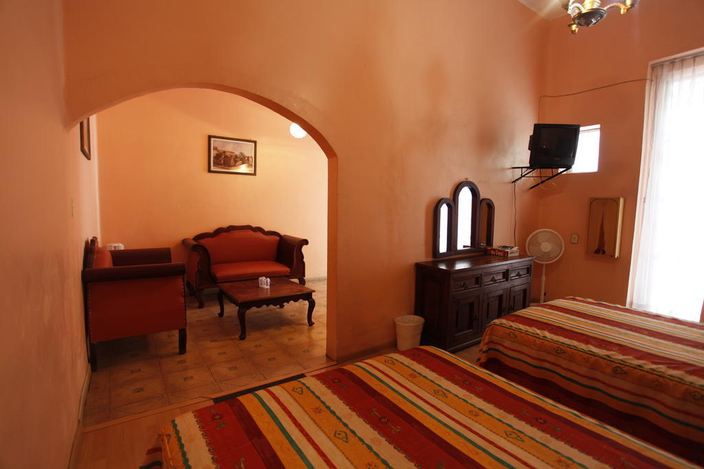 Hotel Imperial Puebla Extérieur photo