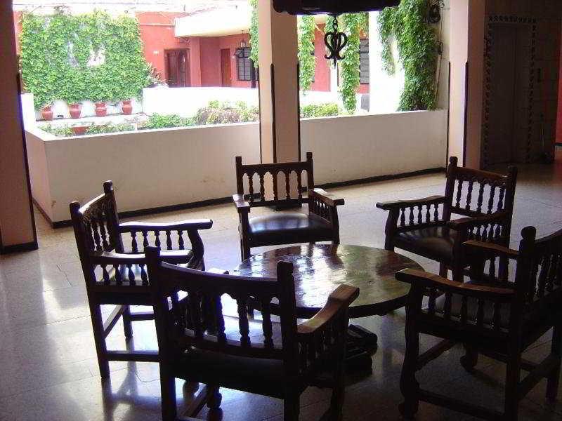 Hotel Imperial Puebla Extérieur photo