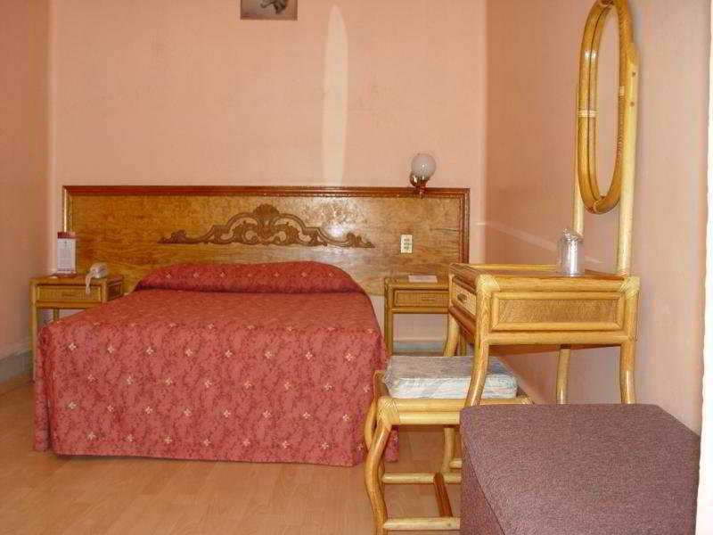 Hotel Imperial Puebla Extérieur photo